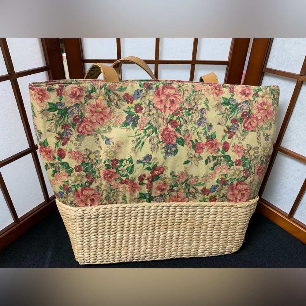 Cappella Straworld Women’s Floral Patterns Purse Picnic/Beach Tote Bag Like New